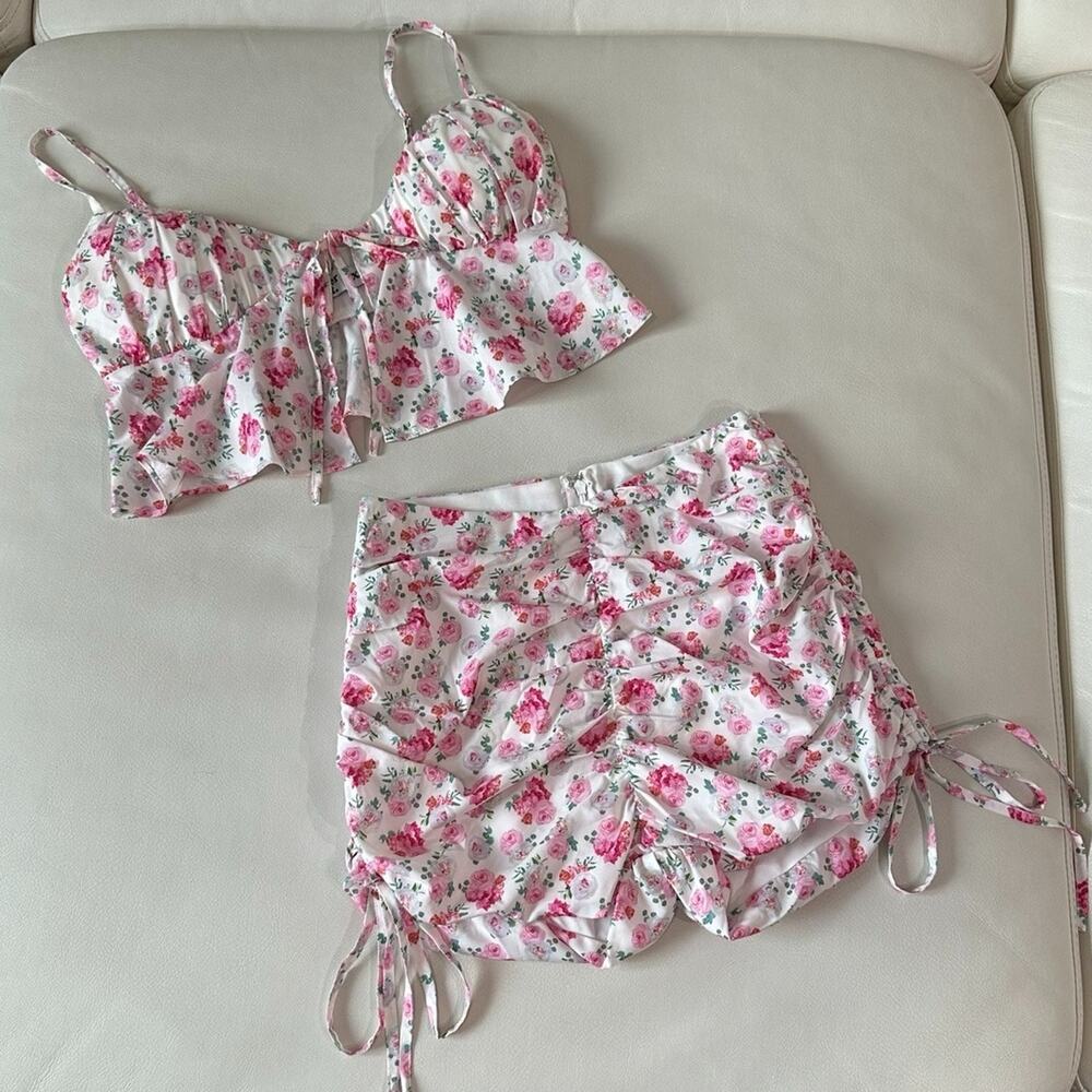 Tiger Mist White Pink Floral Two-Piece Skirt Set